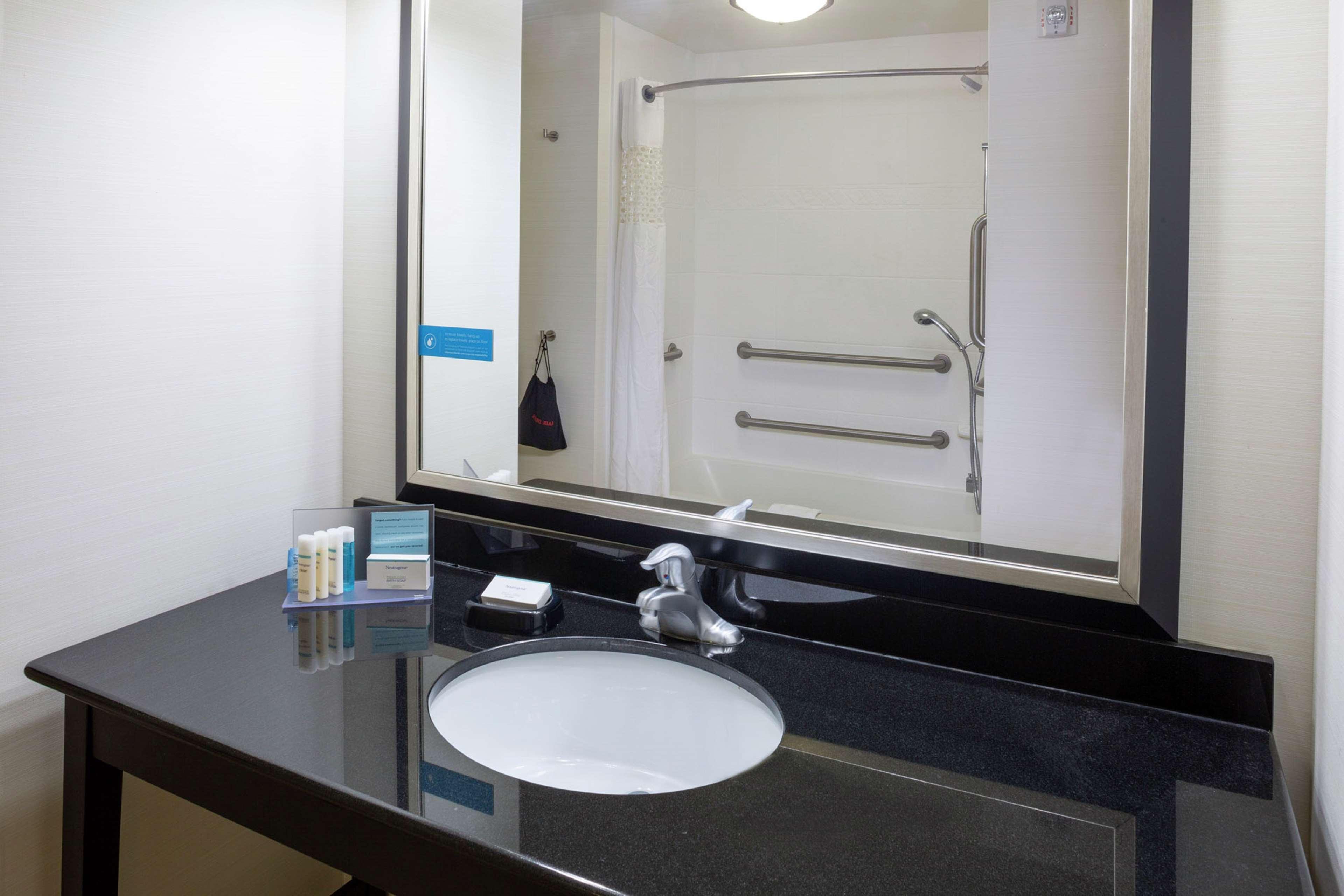 Hampton Inn Limerick Dış mekan fotoğraf